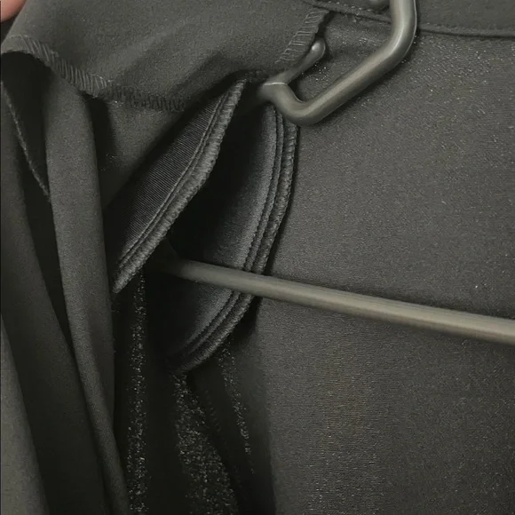 NYCC Black Cropped Blazer Jacket Gold Chain Detail Dressy Chic Size XL - Picture 5 of 9